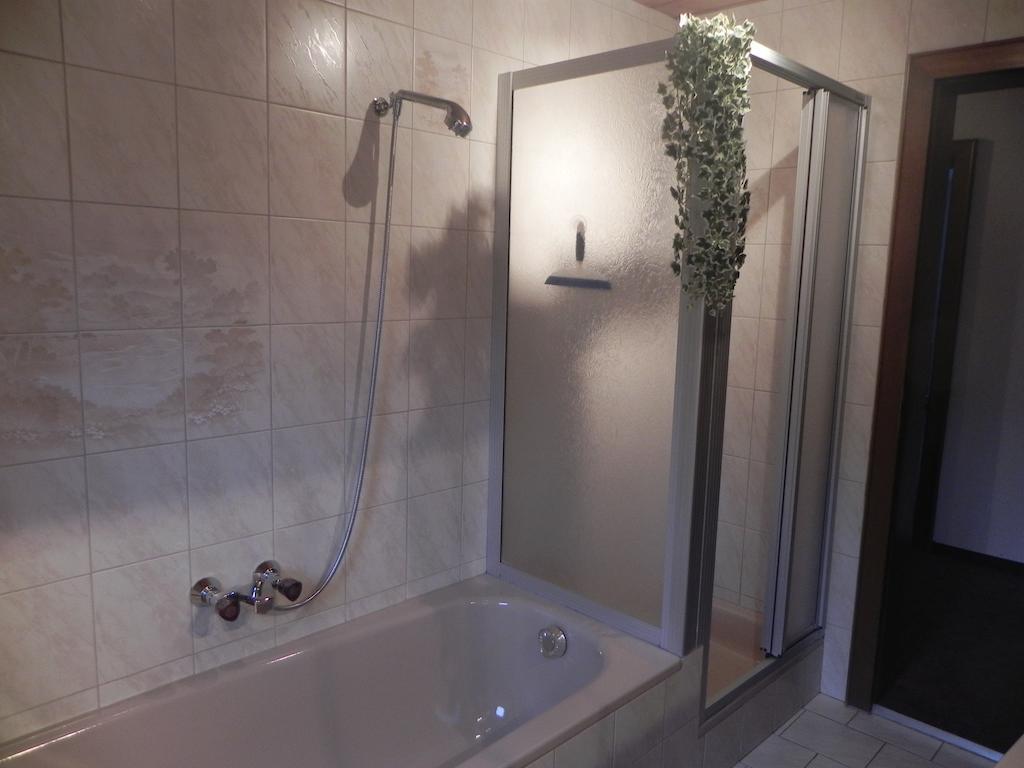 Ferienwohnung Schautzgy รอยท์เทอ ห้อง รูปภาพ